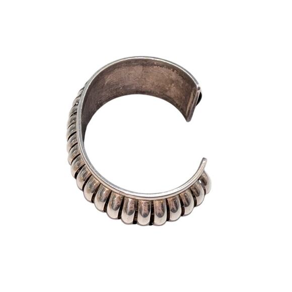 Emma Lincoln Signed 925 Sterling Silver Ridged Cuff 1-1/16" Wide Bracelet - Picture 3 of 10